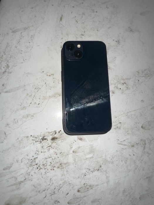 IPhone 13  обменяю