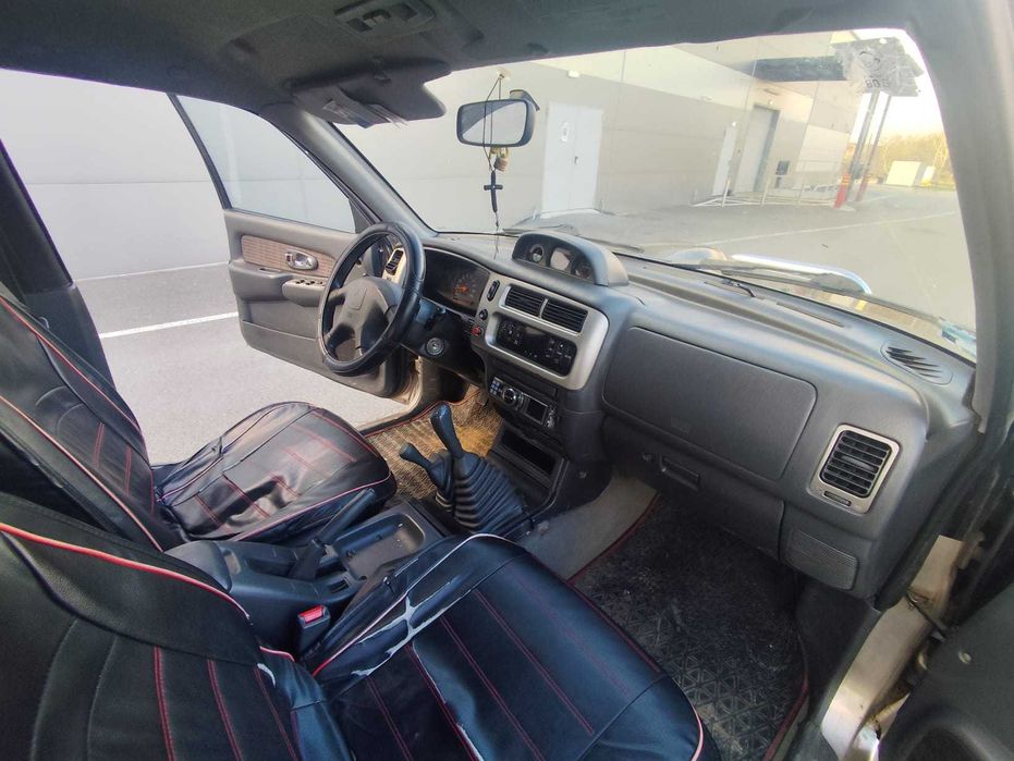 Mitsubishi L200 2.5td 4x4 115cp 5locuri si bena