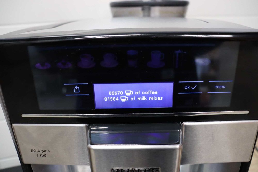 SIEMENS EQ.6 s700 Напълно автоматична кафемашина, 1.7L 2чаши, 1500 W