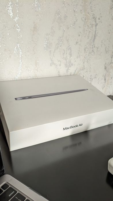 MacBook Air M1 2020 8/256