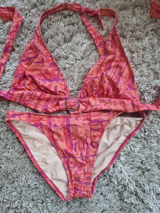 Много запазен бански Gottex