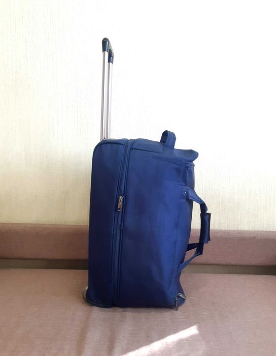 Сумка на колесах