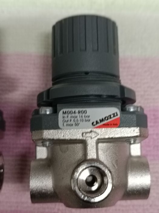 Camozzi,редуцир вентили и манометри