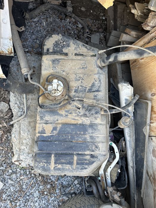 продам запчасти 2115