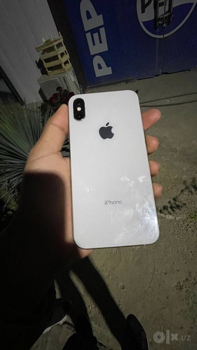 iPhone xs ishlatishga yaxshi xolatda