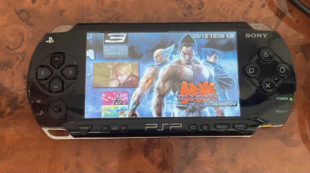 Продам psp 1000 модель