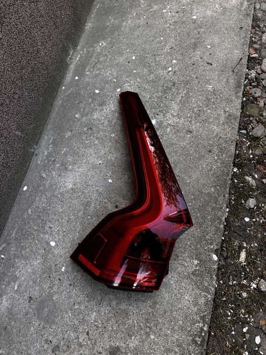 Stop stânga volvo v 90.cod:32293876.