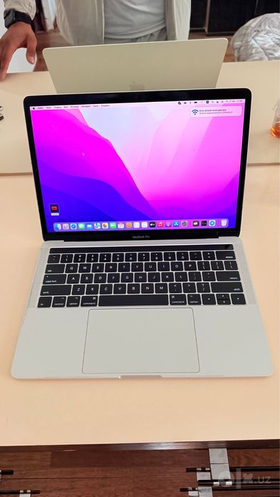 MacBook Pro i 5 315$