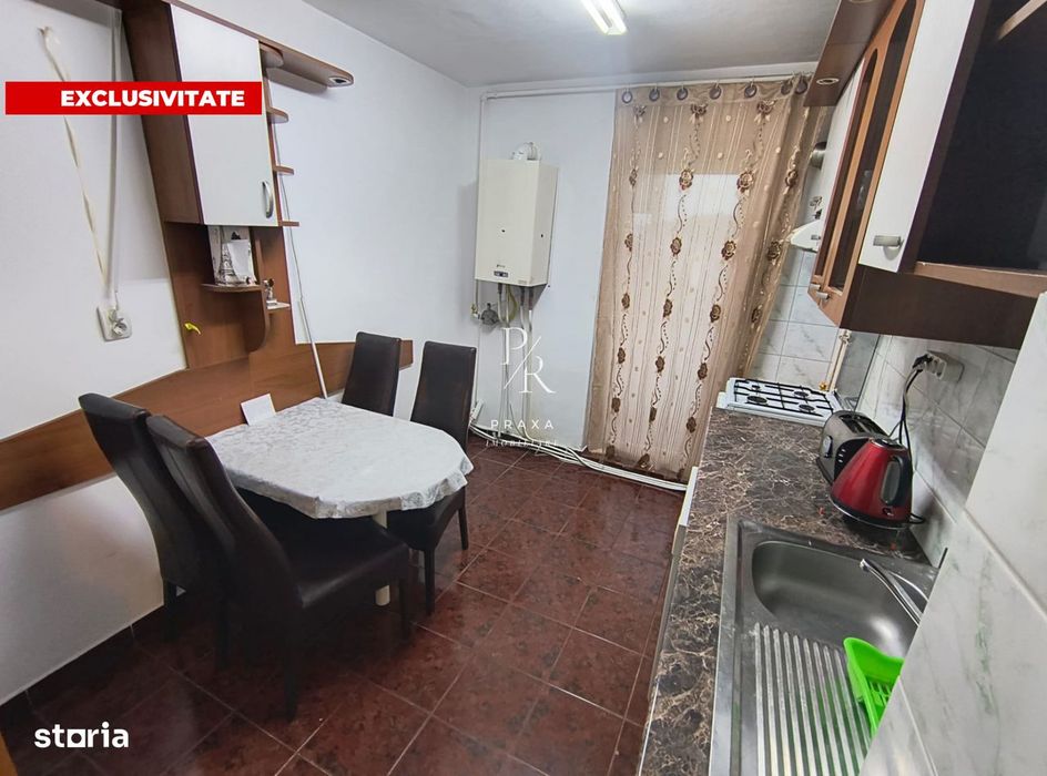 Apartament 2 camere, LIFT, parcare, balcon, zona foarte buna Primaveri
