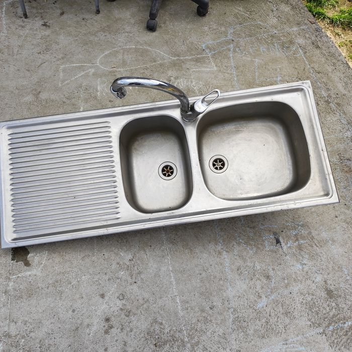 Chiuveta bucătărie  110 cm lungime și 44 latime