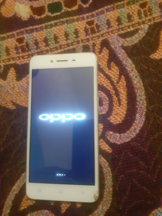 Оппо А37 хорошее состояние