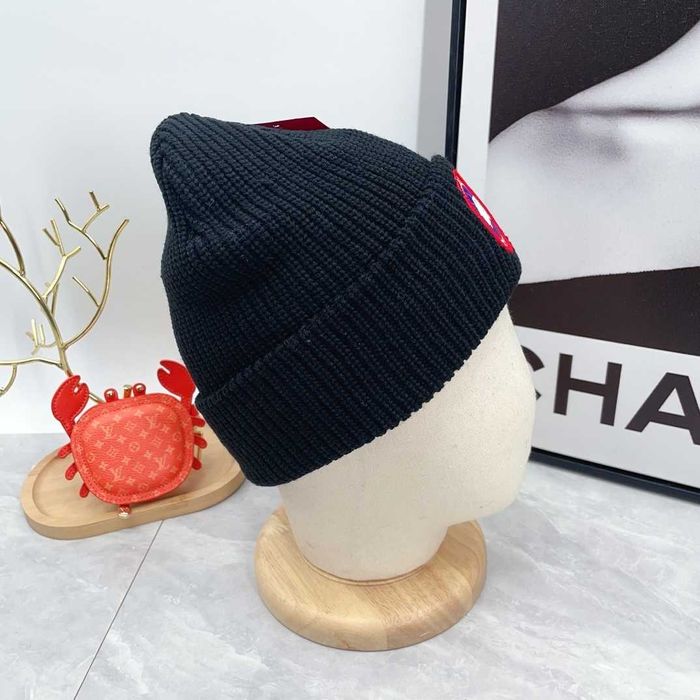 Aduc pe comanda Fes CANADA GOOSE orice model