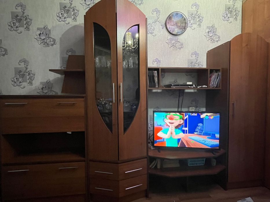 Продам стенку горку