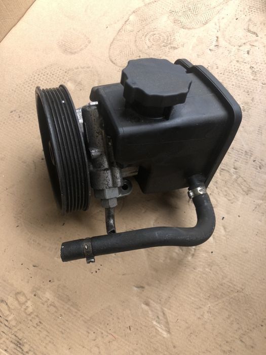 Pompa servodirectie MERCEDES-BENZ C-CLASS (W204) C 220 CDI