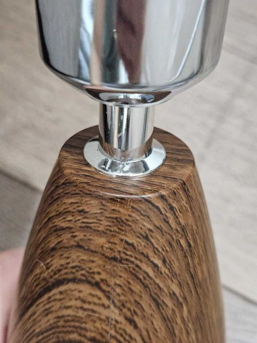 Продам светильник новый