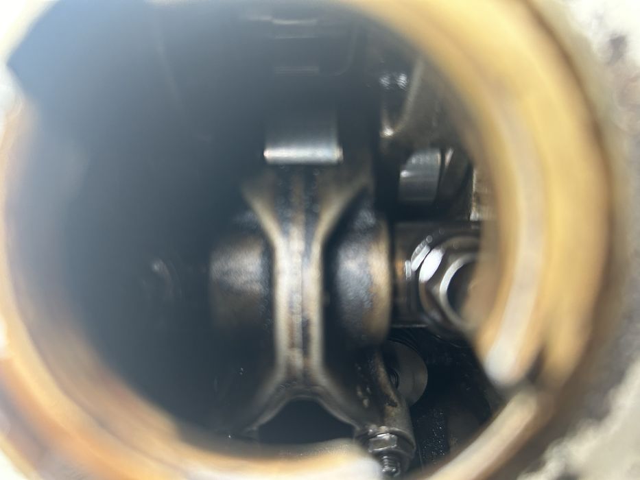 Матор митсубиси 1.8 16 клапан