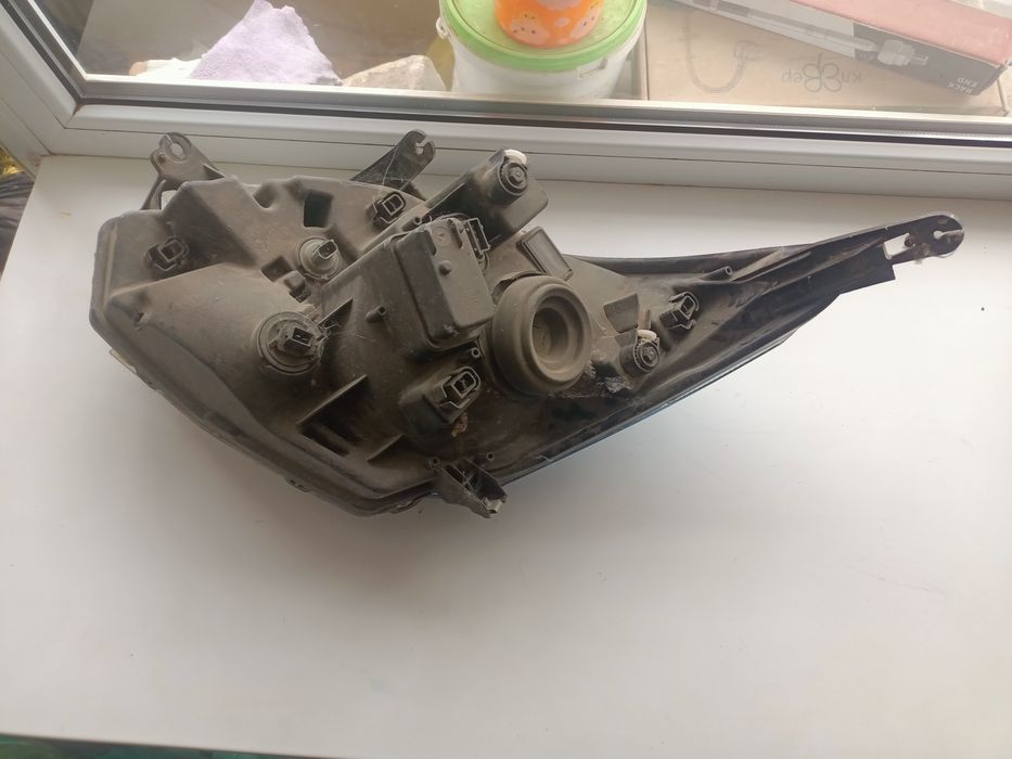 Продам фар кобальта