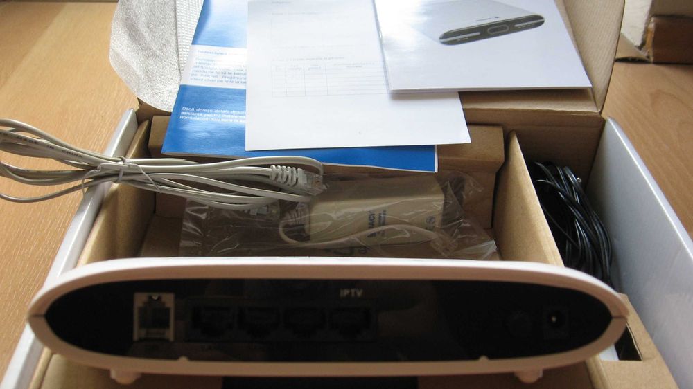 Vand modem ZTE romtelecom nou,pachet complet