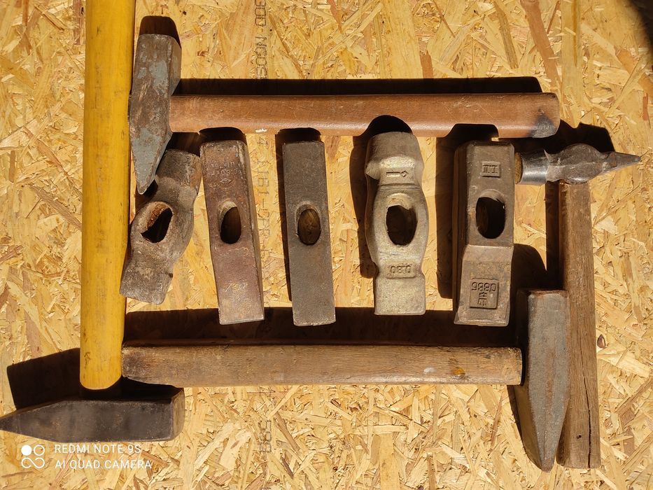 Продам Кирку, ножовки.