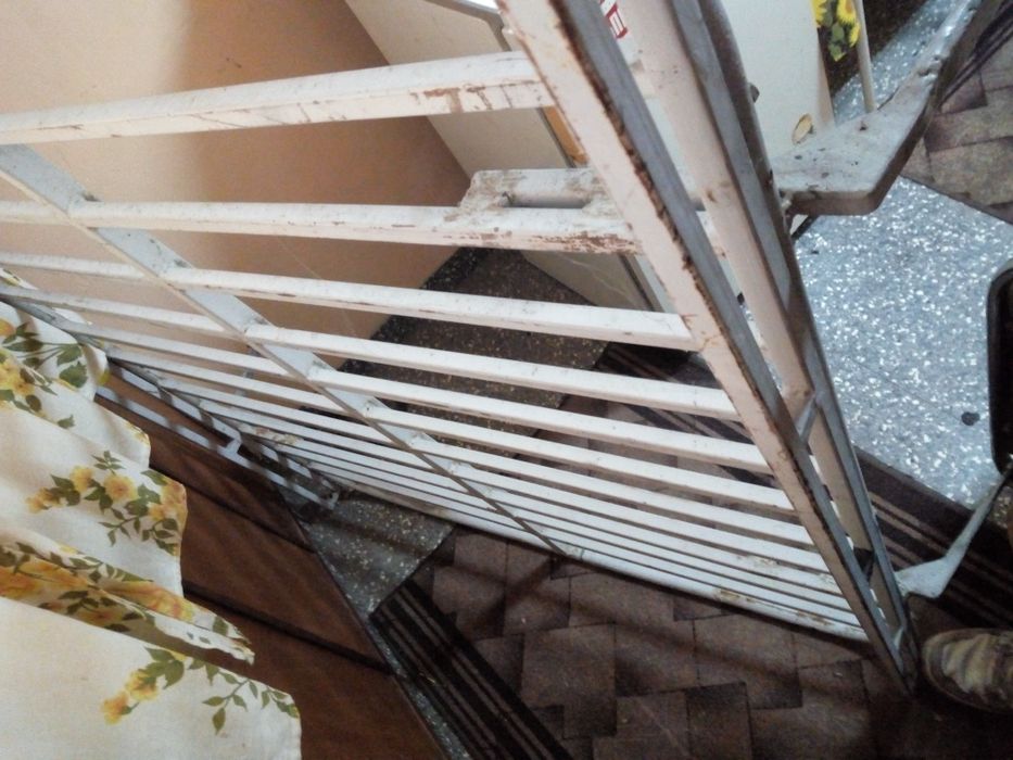 Метален багажник и резервни части за Волга