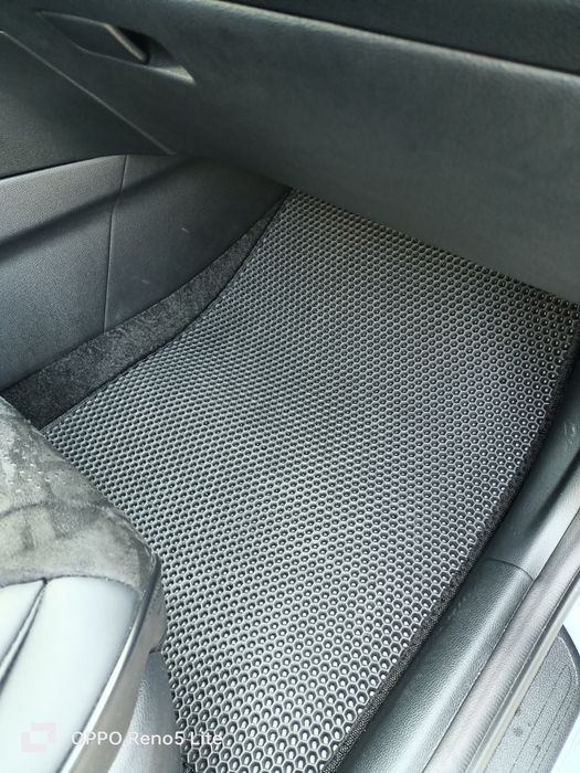 Полик на автомобиль Kia  seed sw