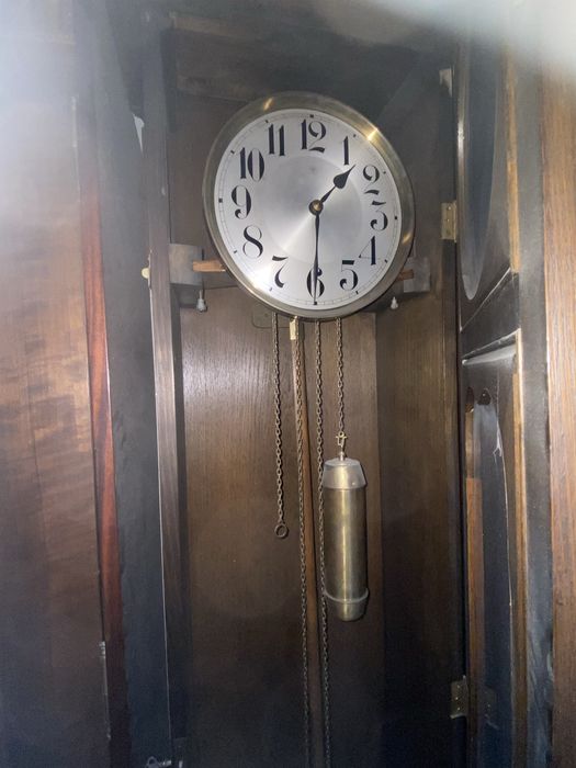 Vand ceas de podea mecanic cu pendul