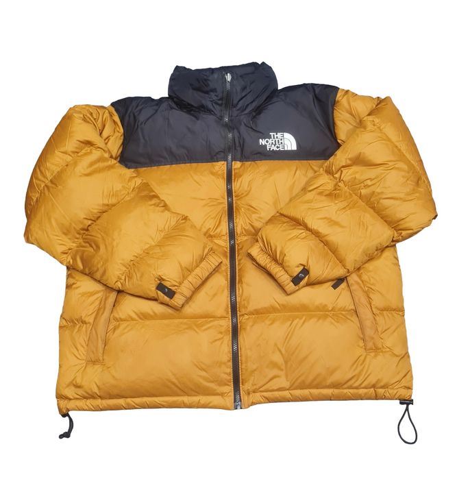 Пухено Яке The North Face Nuptse 700

Чисто нови с етикет.

Размер ХL