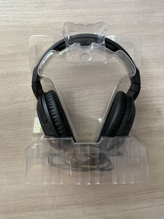 Sennheiser HD 200 Pro