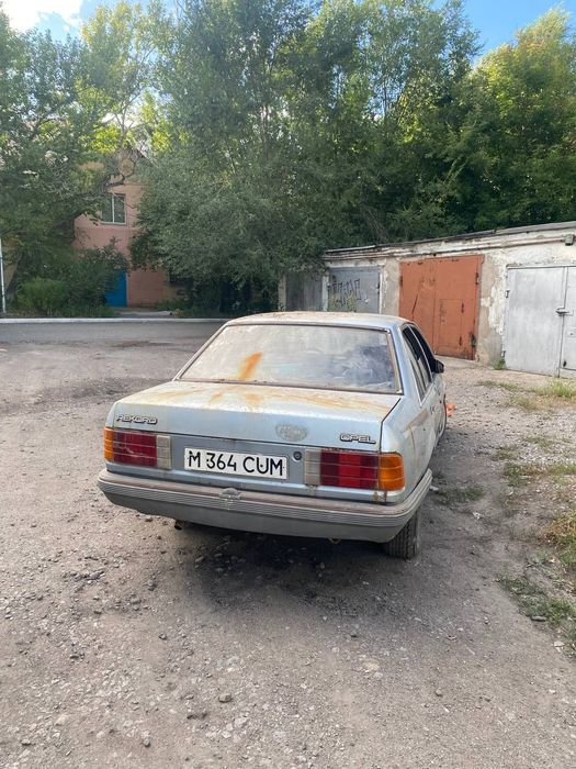 Продам Opel Rekord