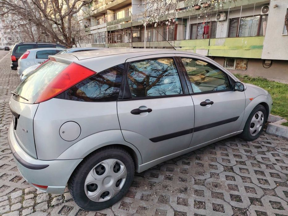 Форд  Фокус  хечбек