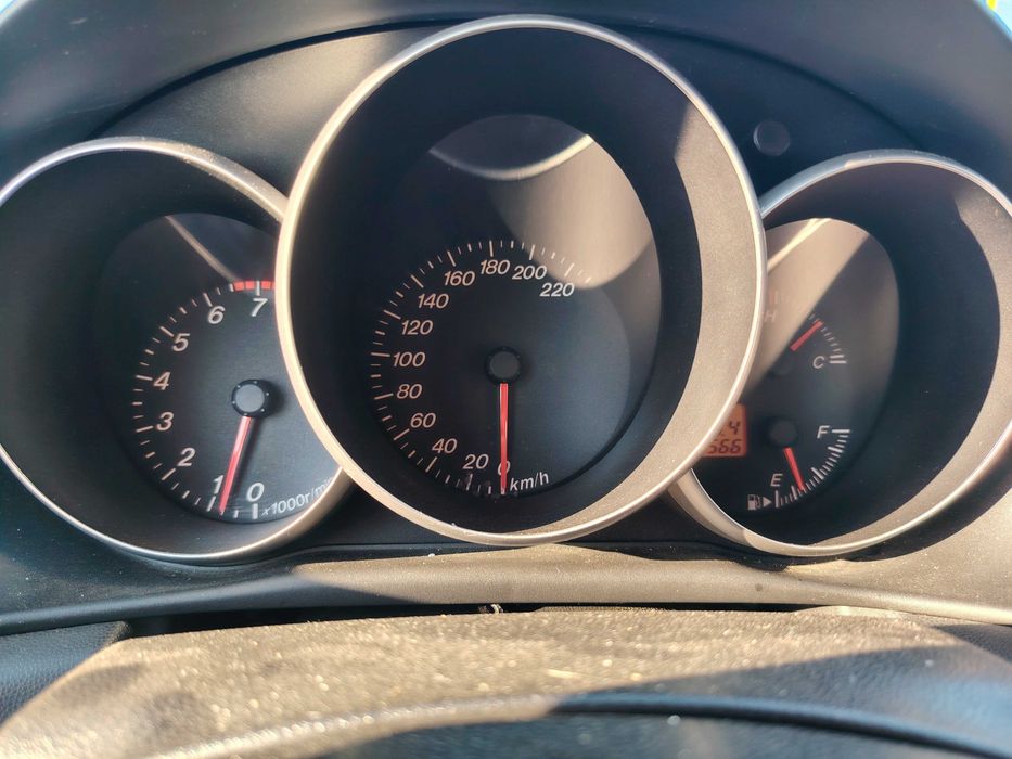 MAZDA 3 2004 — imagine 4