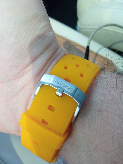 Curea ceas Tag Heuer silicon Galbena (Lemon Yellow)