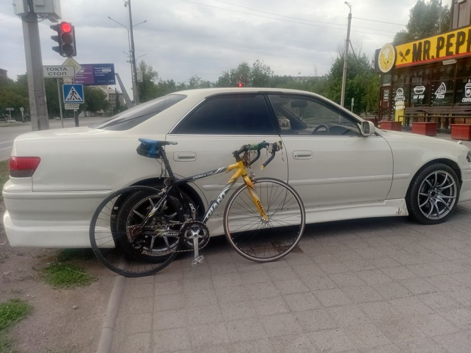 Продается Giant спортивный велосипед