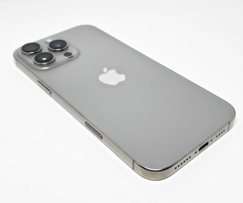 iPhone 16 Pro Max 256GB Natural Titanium