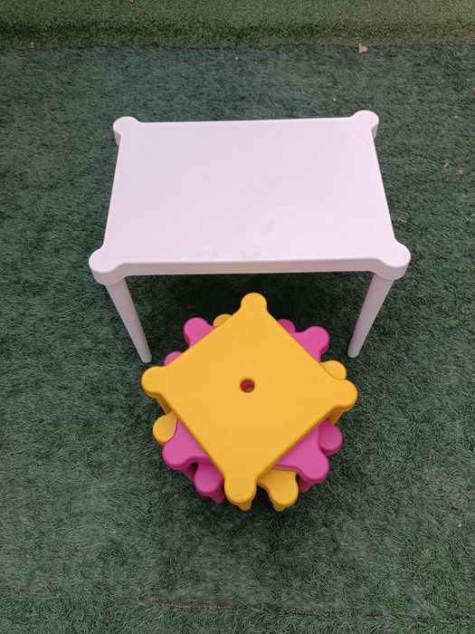 Комплект Икеа стол и стулья оригинал