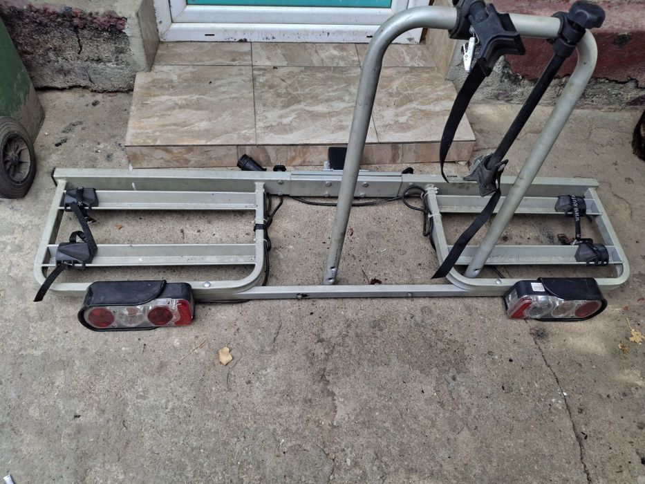 Suport  ptr 2 biciclete cu prindere carlig auto