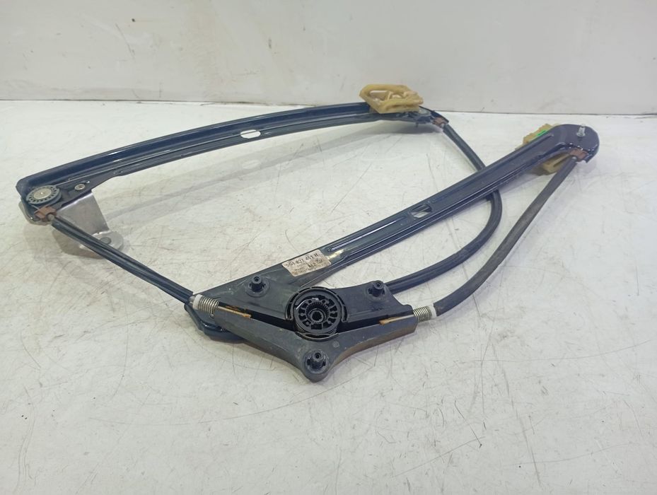Macara geam stanga fata 5g4837461h Volkswagen Golf 7 (2012 - 2017) 1.6 tdi cxxa