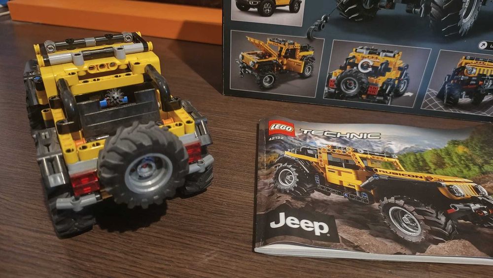 LEGO Technic – Jeep Wrangler (42122) – Stare foarte bună