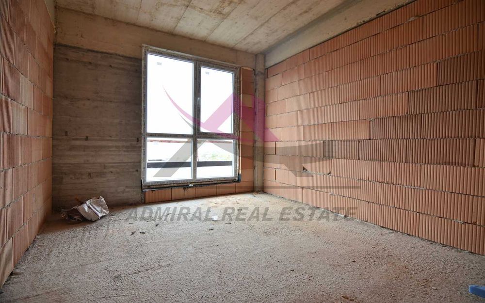 Продава се Двустаен апартамент в Варна, Възраждане 3 - 99 кв.м за 1091 €/кв.м - Снимка #4