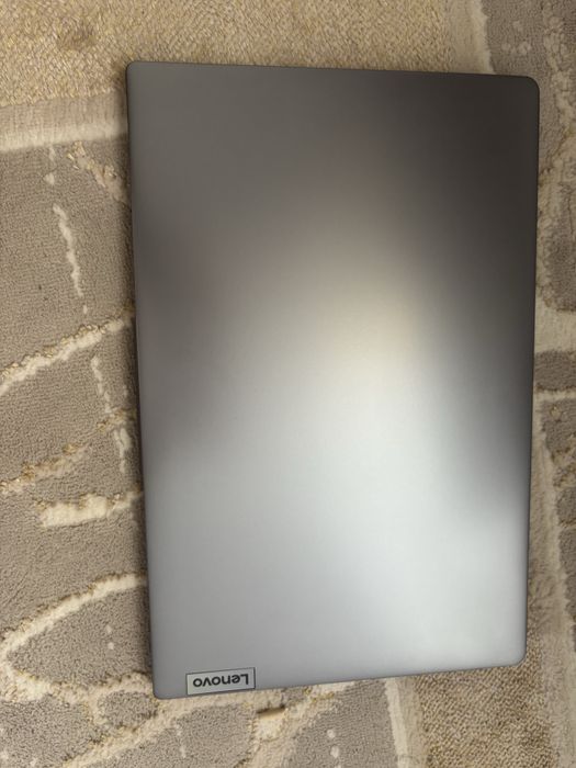 Продам ноутбук Lenovo IdeaPad Slim 3 Intel Core i3