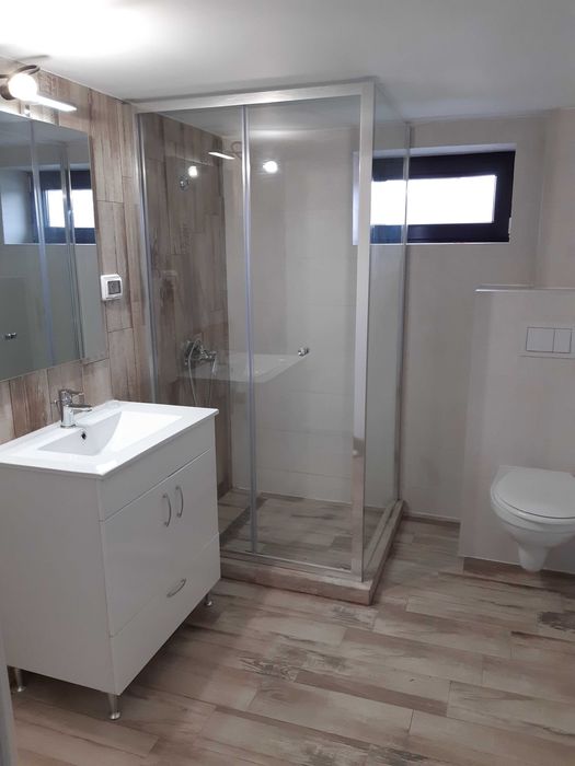 Apartament in vila 4 camere, mobilat -107mp + 3 locuri parcare +boxa