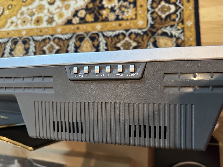 Продам телевизор FUNAI