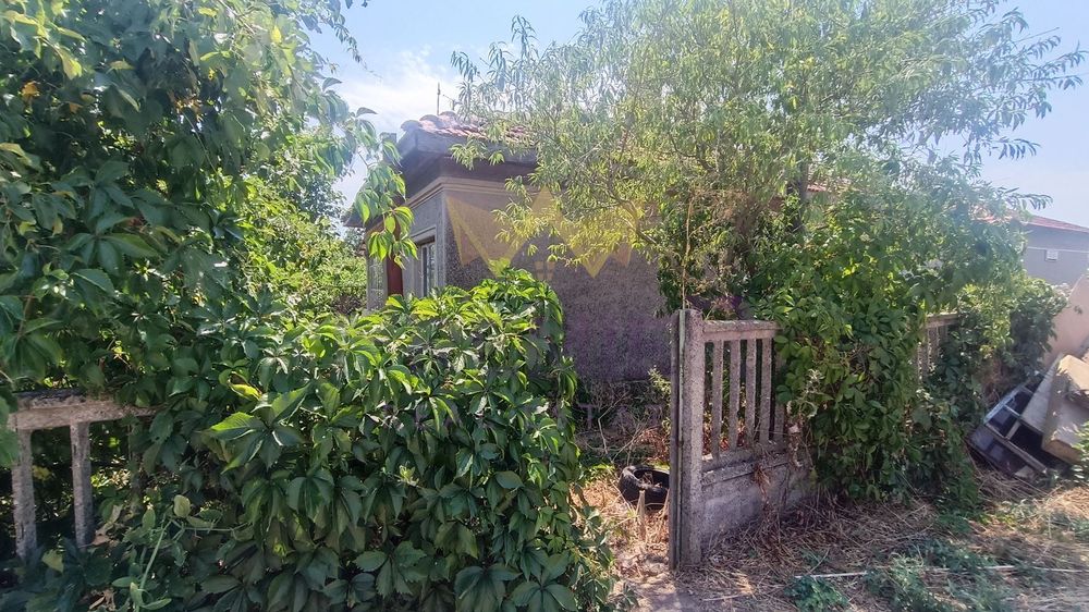 Продава се Парцел в с. Дропла, Област Добрич - 2011 кв.м за 21 €/кв.м - Снимка #2