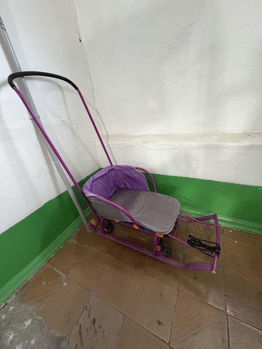 Продам санку с седушкой