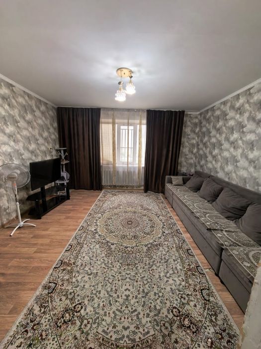 Срочно продам 2-х комнатную квартиру