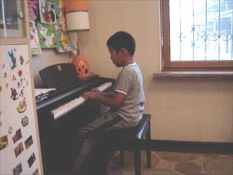 Уроки фортепиано профессионально .