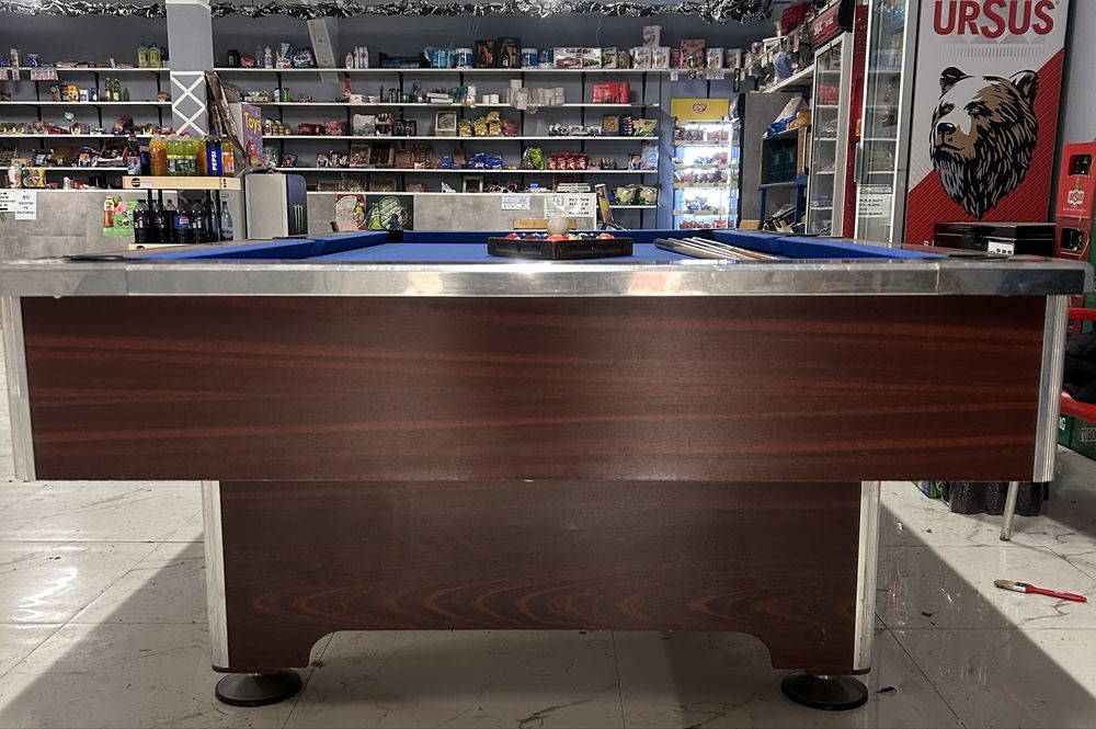 De vanzare masa de biliard