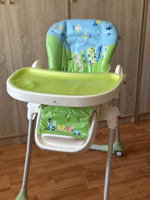 Детский стол для кормления