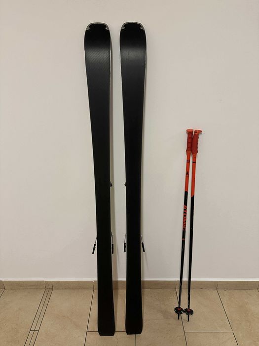 Skiuri Atomic impecabile