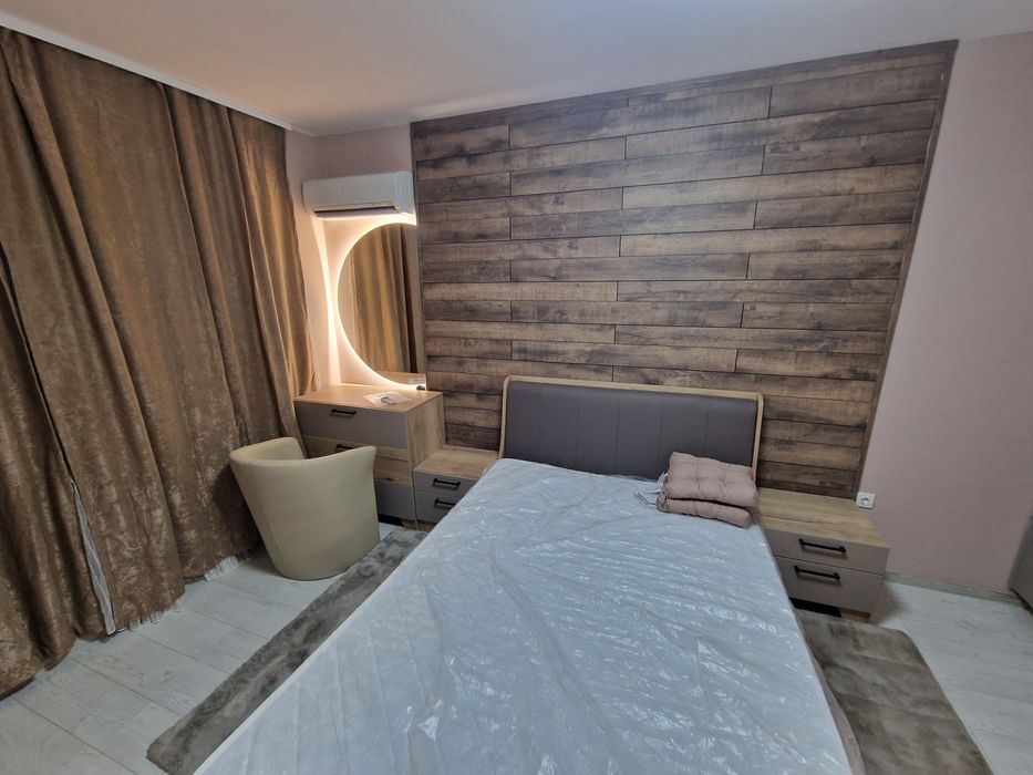 Двустаен от собственик с паркомасто в цената